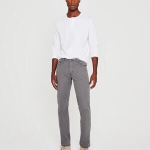 AG Adriano Goldschmied The Graduate Tailored Leg 31x32